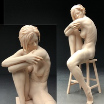 樹脂製　西洋彫り　女神　ヌード　デッサン人形　ポージング　女性　少女　フィギュア　美人　裸婦　仏像　置物　　重さ約85ｇ_画像1