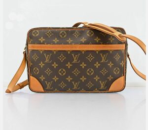 ルイヴィトン LOUIS VUITTON ショルダーバッグ M51272 トロカデロ30 モノグラム・キャンバス　R2804RR603