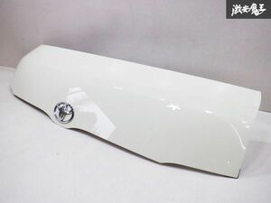 新車外し!! トヨタ純正 200 ハイエース 7型 ナロー 標準ボディ 凹み無し ボンネット フード カラーNo 599 ライトイエロー 棚2E1