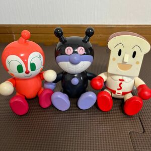 アンパンマン ポーズマスコット 3体　ドキンちゃん　ばいきんまん　しょくぱんまん 当時物 昭和レトロ