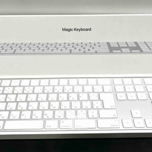 Apple MQ052J/A Magic Keyboard テンキー付き 日本語(JIS) MQ052J/A キーボードの画像1