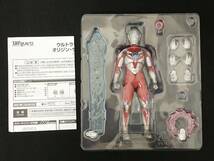 フィギュア; S.H.Figuarts ウルトラマンオーブ オリジン・ザ・ファースト amazon限定 ウルトラマンオーブ THE ORIGIN SAGA_画像3