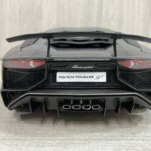 オートアート 1/18 ランボルギーニ アヴェンタドール LP750-4 SV 74554 マットグレーの画像5