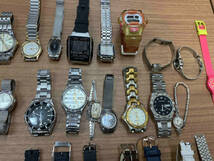 ジャンク 腕時計 まとめ売り 50点 RENOMA、GUESS、SEIKO、SWATCH、CASIO、FolliFollie、ORIENT等_画像2