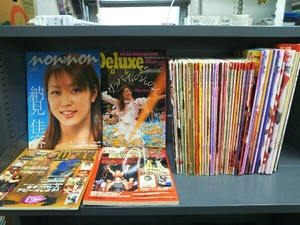 女子プロレス 雑誌 約46冊 まとめ売りセット (レディース 週刊ゴング/週刊 プロレスデラプロ/格闘ヴィーナス/他)