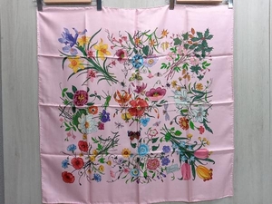 GUCCI スカーフ 花柄×虫 ピンク 約88×86cm