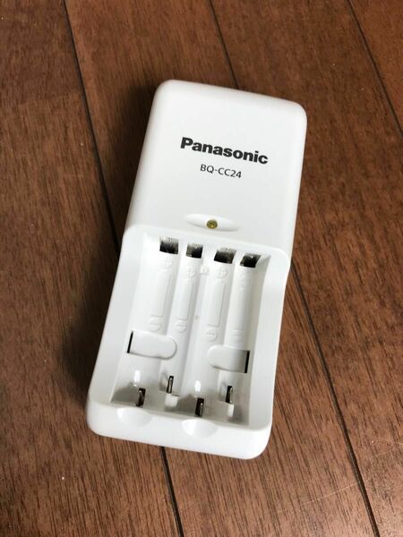 Panasonic ニッケル水素電池用充電器