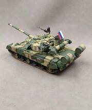 1/35 ロシア軍 主力戦車 T-80U 組立塗装済完成品_画像6
