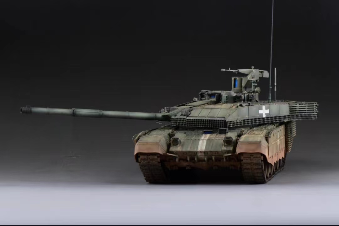 1/35 Основной боевой танк Российской армии Т-90М Собранное и покрашенное готовое изделие, Пластиковые модели, бак, Военная техника, Готовый продукт