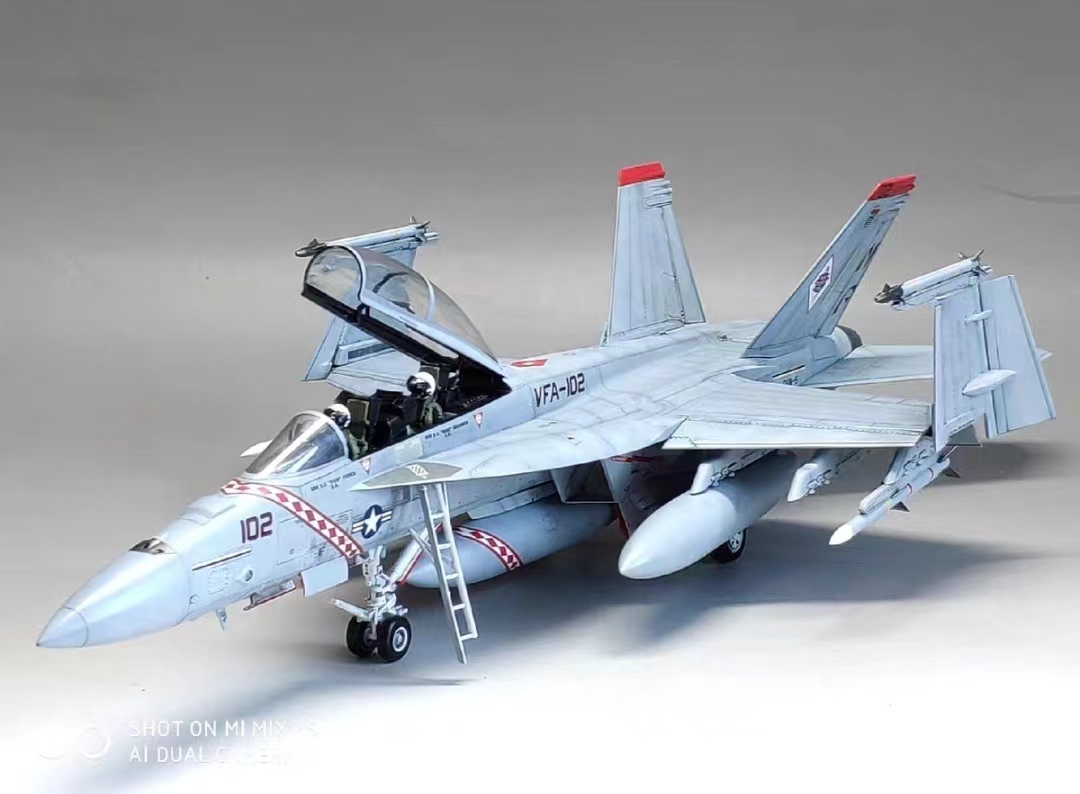 1/72 미해군 F/A-18F 조립 및 도색 완제품, 플라스틱 모델, 항공기, 완제품