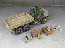 1/35 アメリカ軍 MTVR カーゴー トラック 組立塗装済完成品_画像6