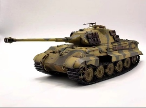 1/35 ドイツ タイガーキング 戦車 組立塗装済完成品