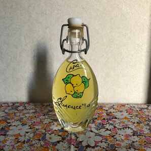 レモンリキュール　レモンチェッロ　　酒　小瓶　イタリア