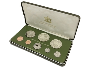TRINIDAD AND TOBAGO EIGHT-COIN PROOF SET プルーフ貨幣セット 中古 W8641091
