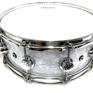 dw Collector's Series Super Solid Maple スネアドラム 打楽器 中古 良好 T8663653の画像4