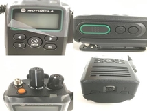 MOTOROLA モトローラ GDR4800 デジタル簡易無線携帯型 業務無線機 トランシーバー バッテリー2個付き ジャンク Y8689307_画像10