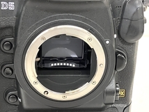 【動作保証】Nikon D5 CF-Type ニコン デジタル一眼レフカメラ ボディ 元箱付き 中古 T8665385_画像4