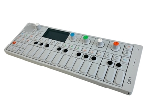 【動作保証】Teenage engineering OP-1 ティーンネイジ エンジニアリング 小型 初期型 シンセサイザー 中古 良好 Z8661550