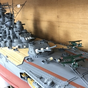 【引取限定】ウィングクラブ 1/144 スケール 戦艦大和 模型 大日本帝国海軍 BIGスケール 塗装済み完成品 中古 良好 直 F8606291の画像5