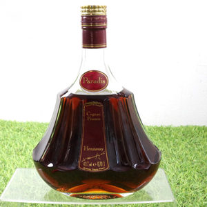 【未開栓】Hennessy Paradis Cognac 700ml. 40% ヘネシー パラディ ゴールドキャップ コニャック お酒 洋酒 古酒 晩酌 040FUNFR79