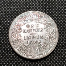 2800　ヴィクトリア　イギリス領　インド古銭　約30mm_画像2