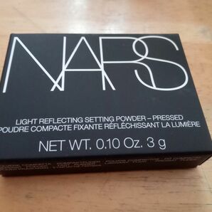  NARS ライトリフレクティング セッティングパウダー プレスト Nミニ　3g