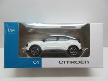 ★超レア　稀少　入手困難★2022.1月発表★CITROEN★NEW シトロエンC4 ミニカー★ NOREVノレブ社製★ホワイトパール　白★新品・未使用品★_画像1