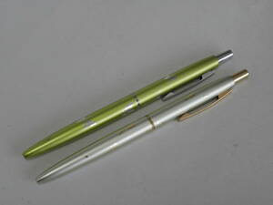 ゼブラZEBRAノック式ボールペン「minna5」２本～USED・長期保管品