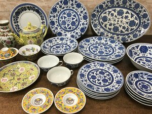 ☆中古品☆中国景徳鎮　景徳鎮　大皿　中皿　丼　湯呑茶碗　急須　カップ　花瓶　他　まとめ売り