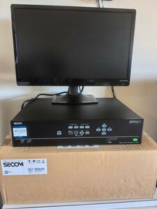 SECOM/se com 4 department DV-R0830 digital video recorder security camera body only I-O DATA LCD-MF223 /SECOM MN-T0900/2 pcs insertion / used present condition electrification verification 