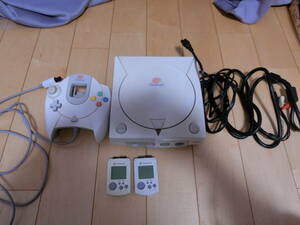 SEGA　セガ Dreamcast DC ドリキャス　ドリームキャスト 本体 HKT-3000 電源は入ります。ジャンク扱いです。説明文をお読みください。中古
