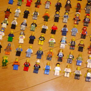 【中古・ジャンク】LEGO ミニフィグ約685g 約200個 1円スタート 大量 ニンジャゴー NINJYA GO の画像4