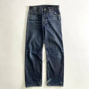 Dc27 USA製 Levi's リーバイス 501XX デニムパンツ ジーンズ ボトムス W30/L34 ヒゲ 濃紺 ボタンフライ メンズ 紳士服