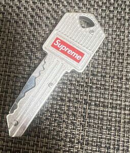 supreme シュプリーム　BOX LOGO ボックス　ロゴ　ナイフ　KEY knife キーホルダー　キー