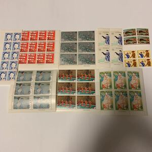 送料無料　未使用記念切手ブロック５８枚（額面割れ）まとめ売り－１４