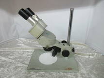 T3-52　GC(ジーシー)　DENTAL MICROSCOPE(デンタルマイクロスコープ) 歯科用顕微鏡 【DM-I】 双眼　歯科技工_画像3