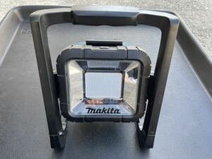 マキタ makita 充電式LEDスタンドライト ML805 18V