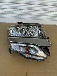 HONDA 純正 N-BOX DBA-JF1 右 HID キセノン ヘッドランプ コイト 100-62038 