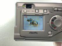 ★動作確認済み FUJIFILM 富士フイルム Fine Pix A203 コンパクトデジタルカメラ デジカメ コンパクト カメラ シルバー 中古品 管理TO238_画像10