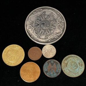 中国古銭 硬貨 銅貨 銀貨 光緒元宝 中華民国銅元 など 7枚 総重量261gの画像1