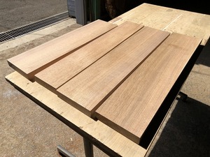 送料無料！！【S537F】胡桃 572～663×115～140×30㎜ 4枚セット 板材 乾燥材 木工 DIY 材木 天然木 無垢材《銘木すずめや》