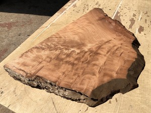 送料無料！！【S552F】レッドウッド 580×～390×34㎜ 乾燥材 木工 DIY 材木 天然木 無垢材《銘木すずめや》