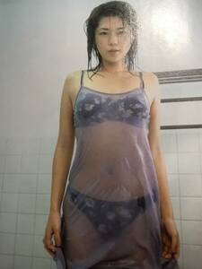 ^_^吉岡美穂さんetc○巨乳美尻超ハイレグビキニセクシーグラビア◯当時物切り抜き10p“”F-080