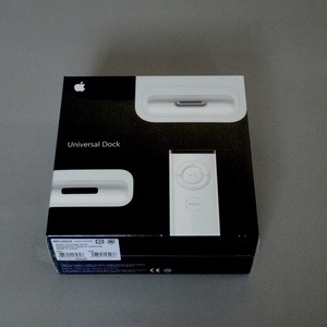未開封品　Apple iPod Universal Dock MB 125G/A アップル ユニバーサル ドック