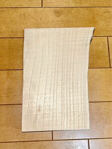 【入手困難】会津桐 端材① 　約210mm × 130mm (最大155mm)× 33〜34mm 国産　桐　キリ　DIY 木材