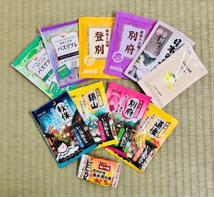 ① 粉末入浴剤　白元アース　いい湯旅立ち　日本の名湯　バスクリン　数量限定　期間限定　11種類11個　旅の宿