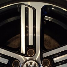 【ガリ傷無し美品】VW フォルクスワーゲン GOLF 7R 7.5R 純正18インチホイール（5G0601025BK）、POTENZA S001タイヤ付き1本のみ（3/4本目）_画像2