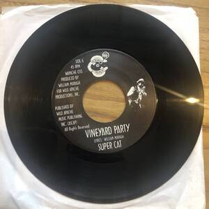 ★ super cat ★ vineyard party / wild apache 中古 レゲエ ダンスホール 7インチ