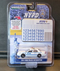1/64 2011 Ford Crown Victoria Police полиция полиции полиции полиции полиции Нью -Йорка Лист декабря 42771 Greenlight Greenlight Ford Minicar