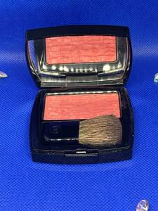  secondhand goods!!!! Chanel brush!!! good reading bid nice to meet you .!!!!